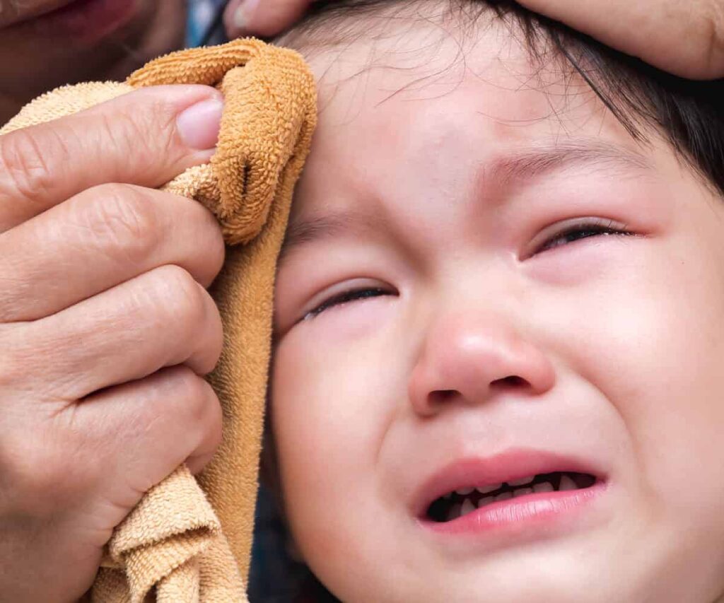 child abuse, injury, crying, sad child